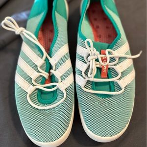 Adidas Climacool tennis shoes